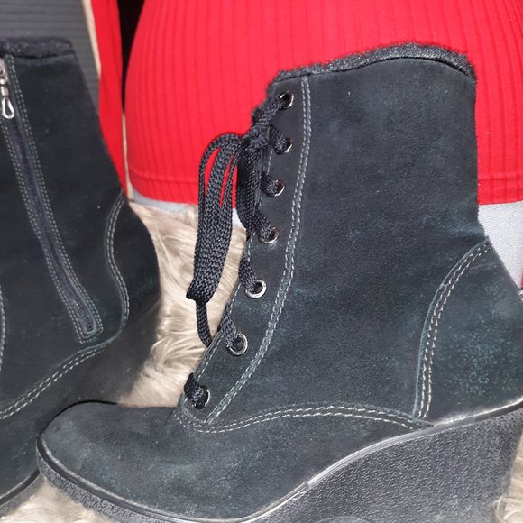 ((Listing#93)) Sporto Leather Waterproof Boots - Picture 6 of 11